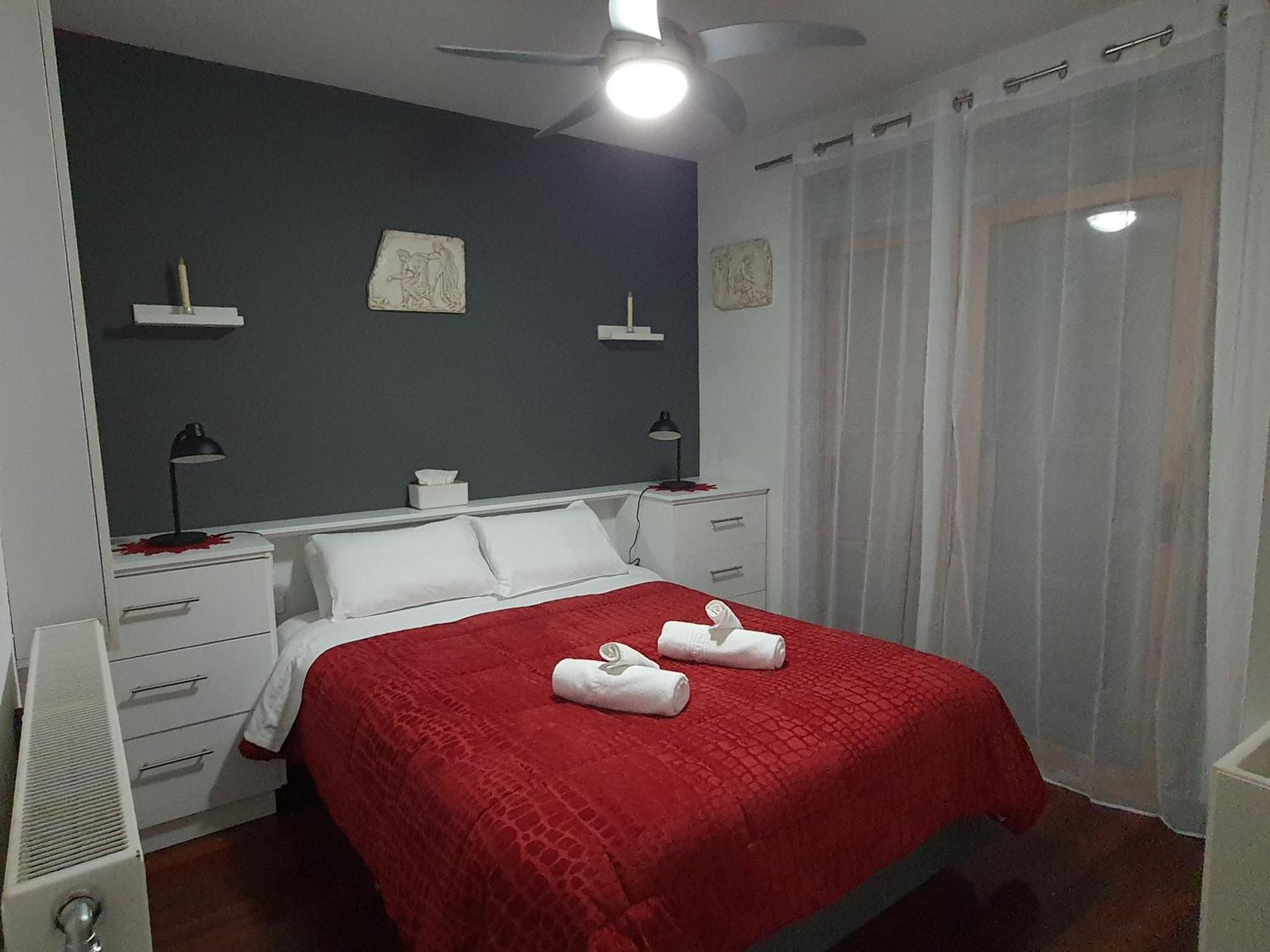 Cave For 2 Apartment อิโออันนินา ภายนอก รูปภาพ